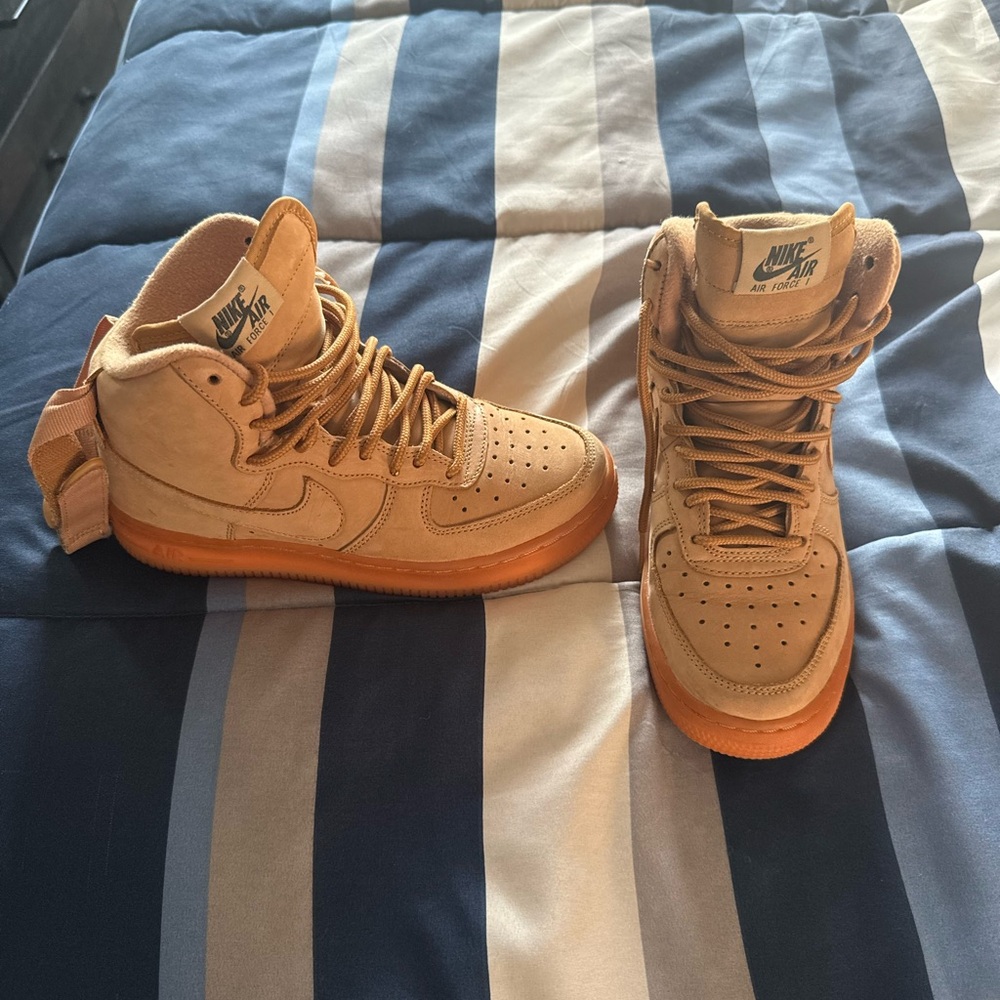 Nike Tan Sneakers Premium Leather